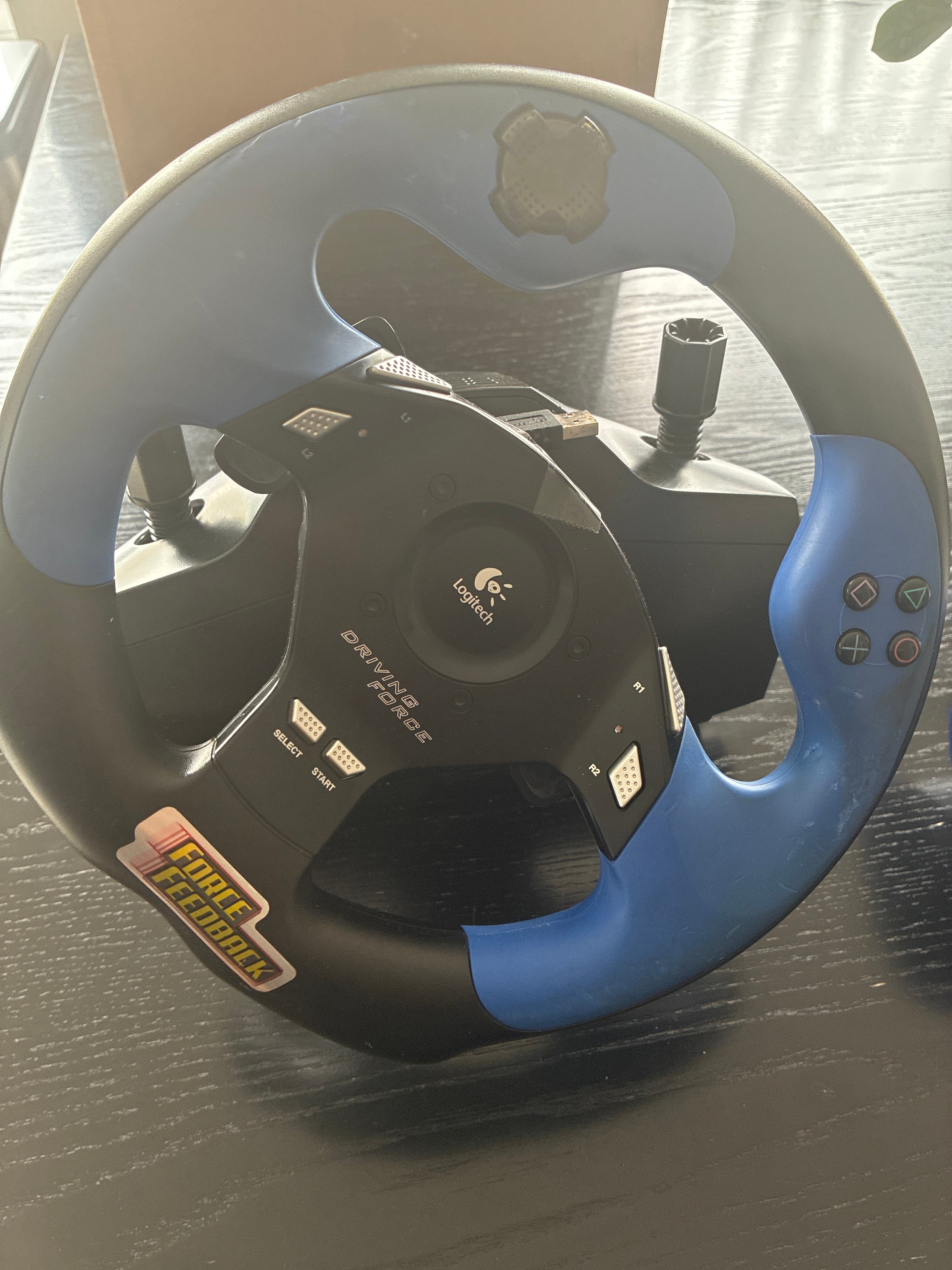 Driving Force, Force Feedback Logitech Racing Wheel. Model EUC2.